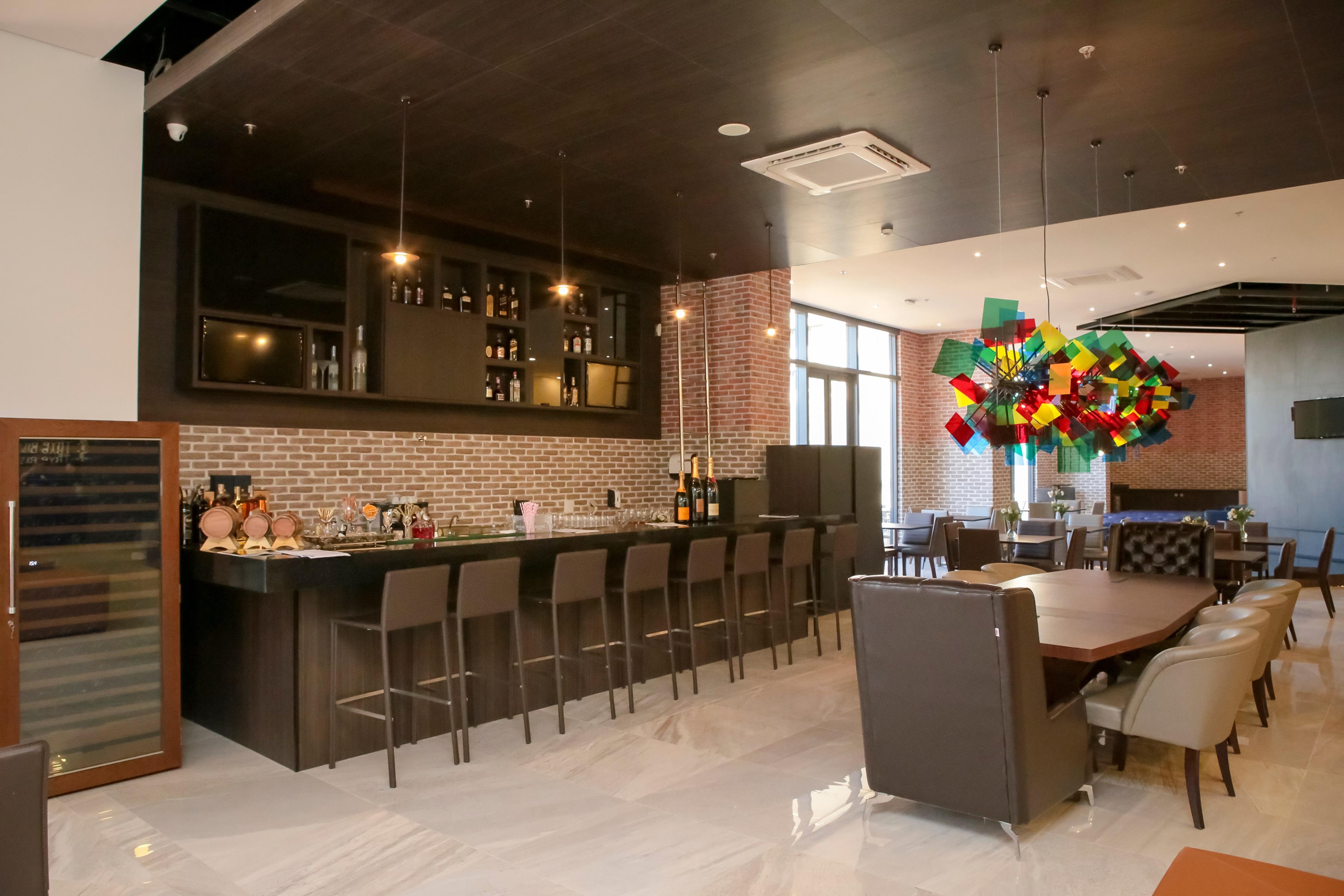 מלון Tryp By Wyndham ריבייראו פרטו מראה חיצוני תמונה The interior of the restaurant