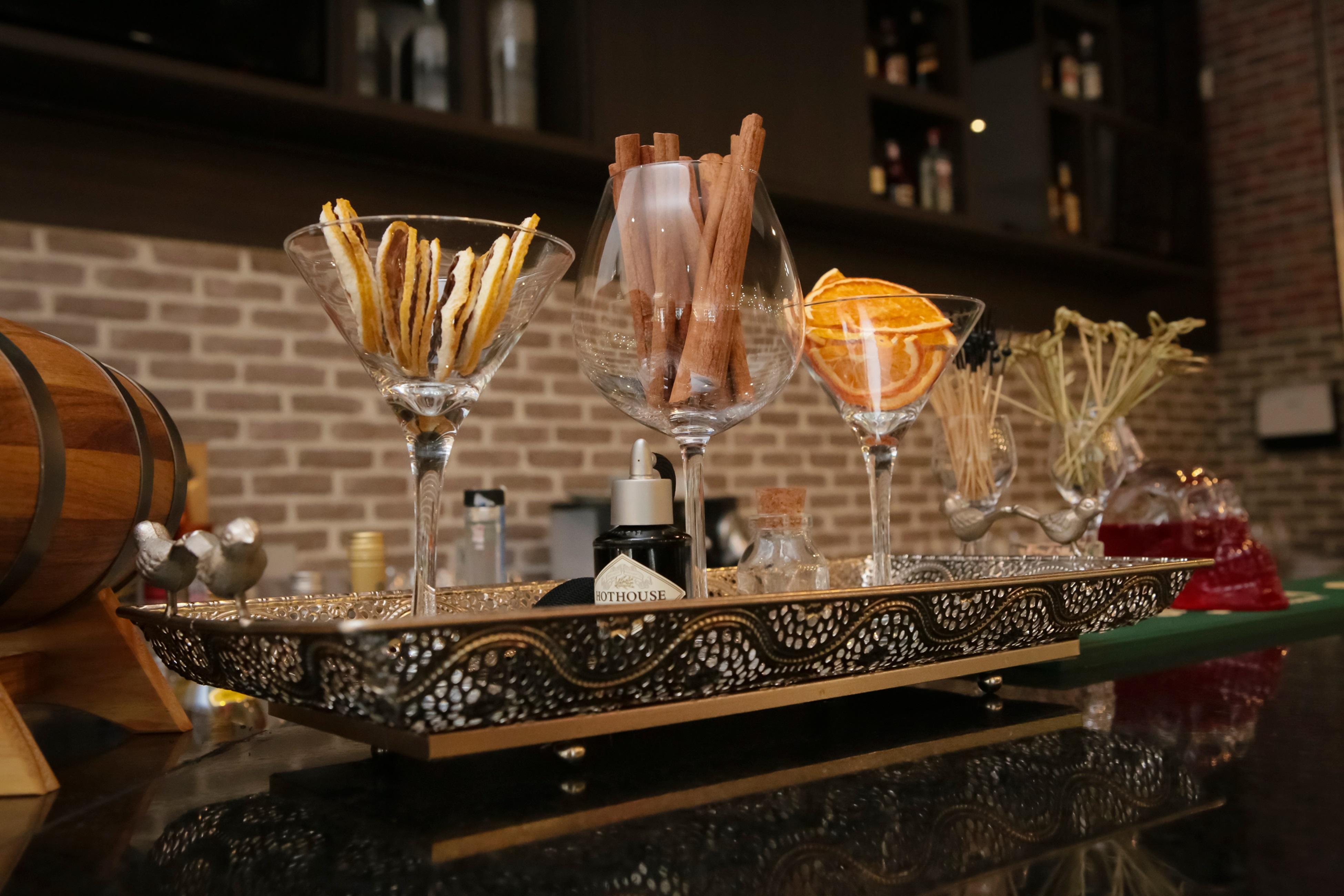 מלון Tryp By Wyndham ריבייראו פרטו מראה חיצוני תמונה A tray of garnishes