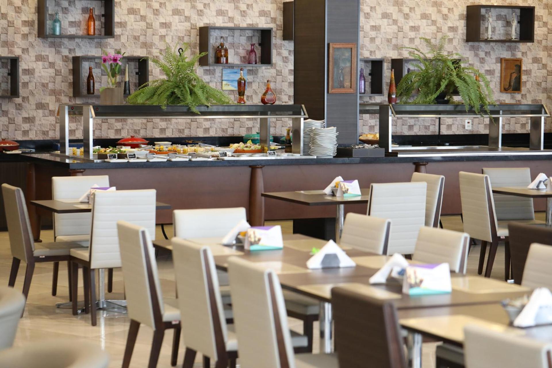 מלון Tryp By Wyndham ריבייראו פרטו מראה חיצוני תמונה The restaurant