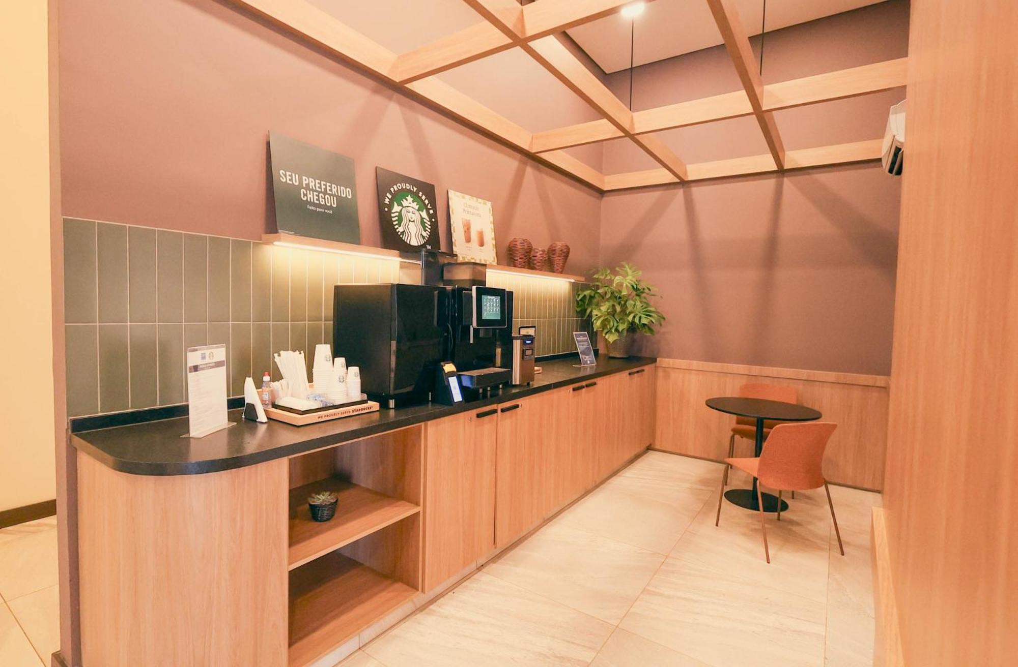מלון Tryp By Wyndham ריבייראו פרטו מראה חיצוני תמונה