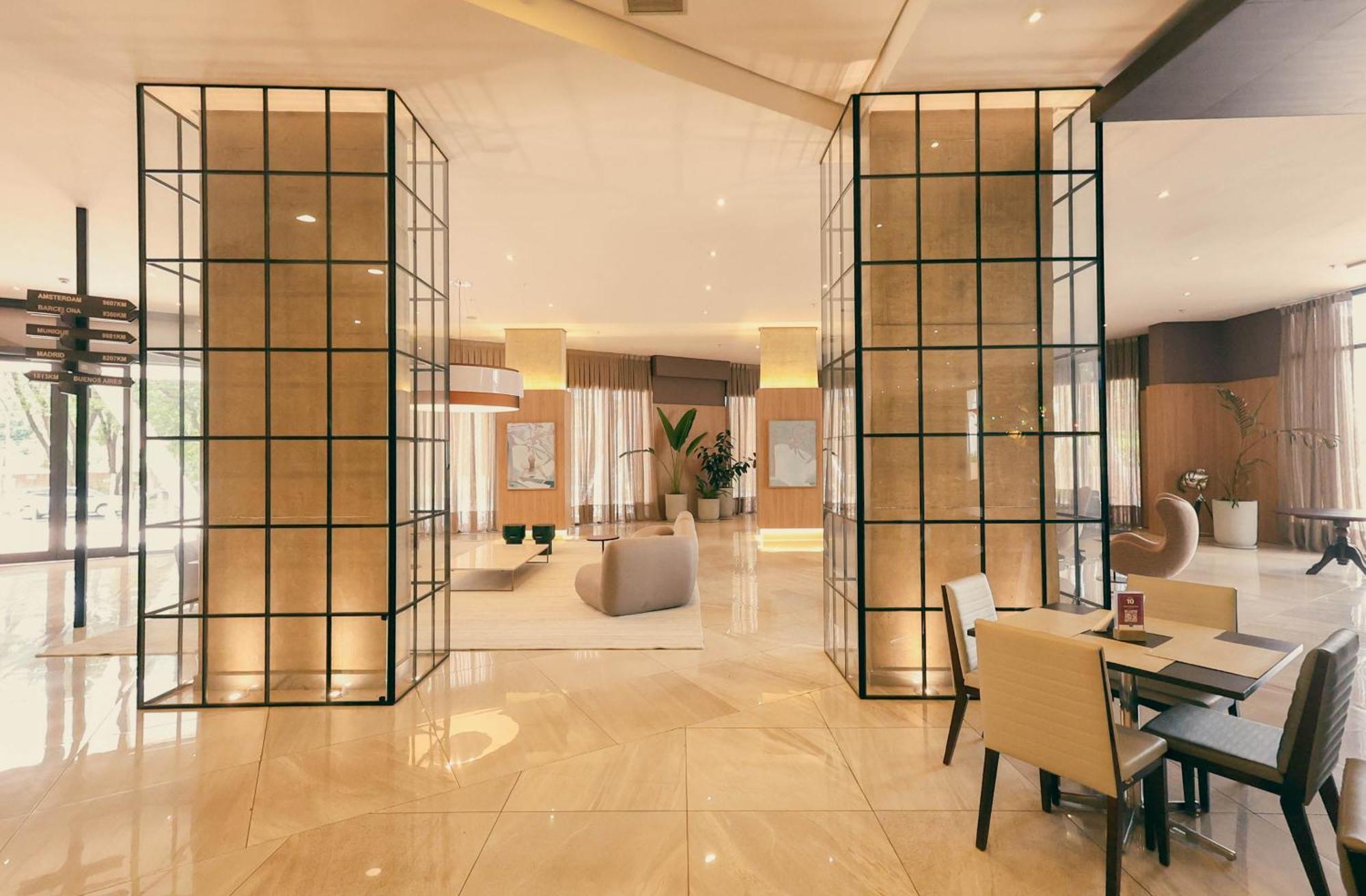 מלון Tryp By Wyndham ריבייראו פרטו מראה חיצוני תמונה