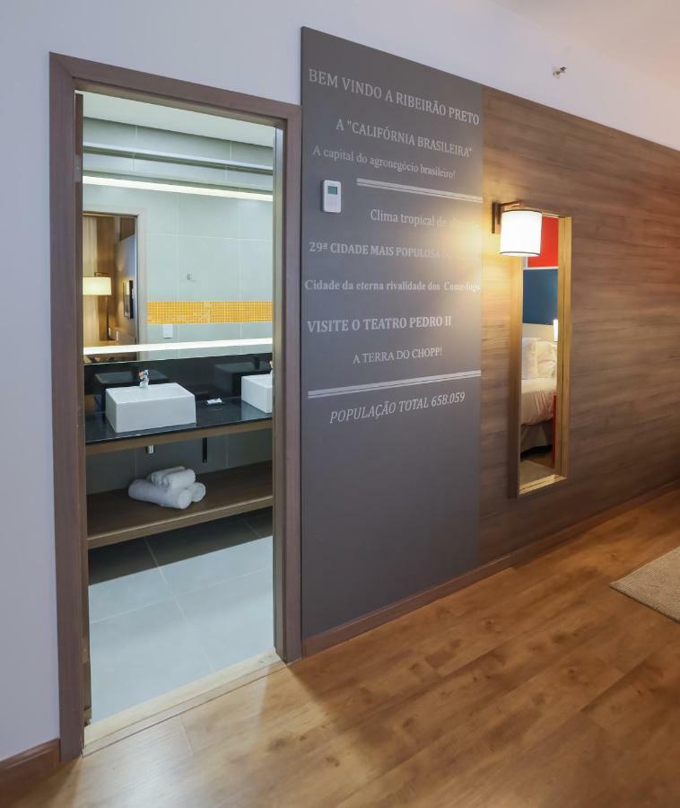מלון Tryp By Wyndham ריבייראו פרטו מראה חיצוני תמונה A room at the hotel